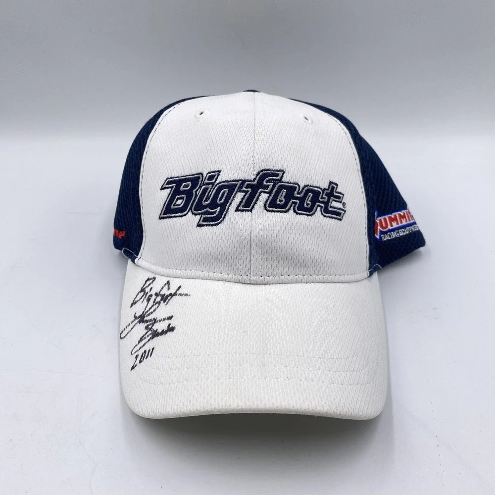 Bigfoot Hat Cap Fitted Mens‎ Medium White Navy Monster Truck Autographed 2011